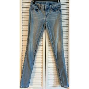 American Eagle Super Stretch Jeggings | Light Wash Size 2